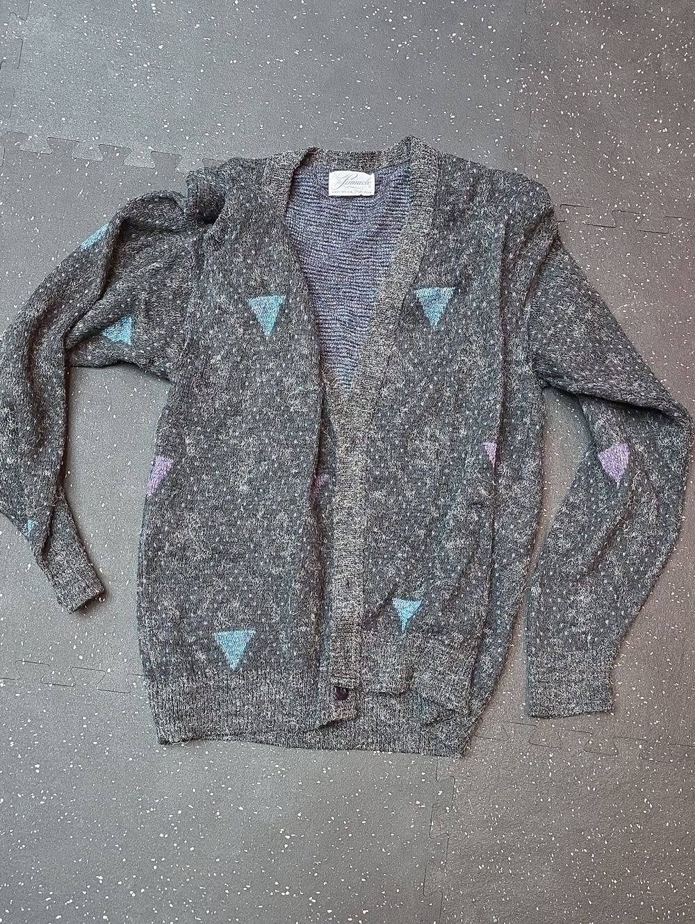 Vintage Gray Triangle Pattern Men's Cardigan Sweater